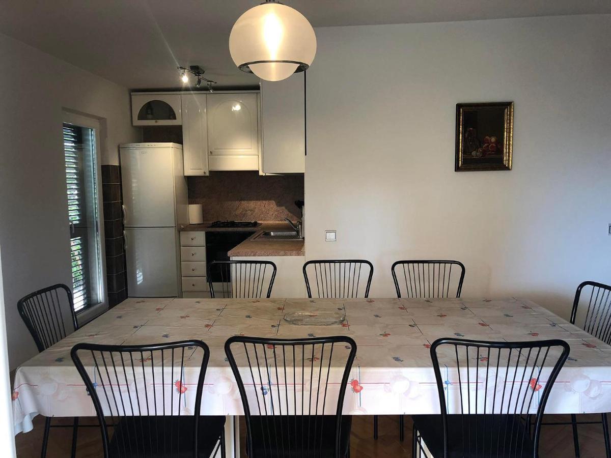 Apartment Danyja Sveti Filip i Jakov