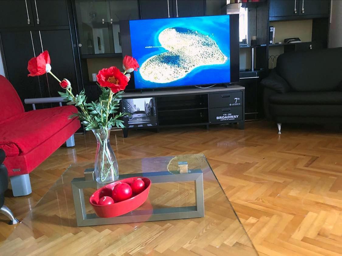 Danyja Apartment *