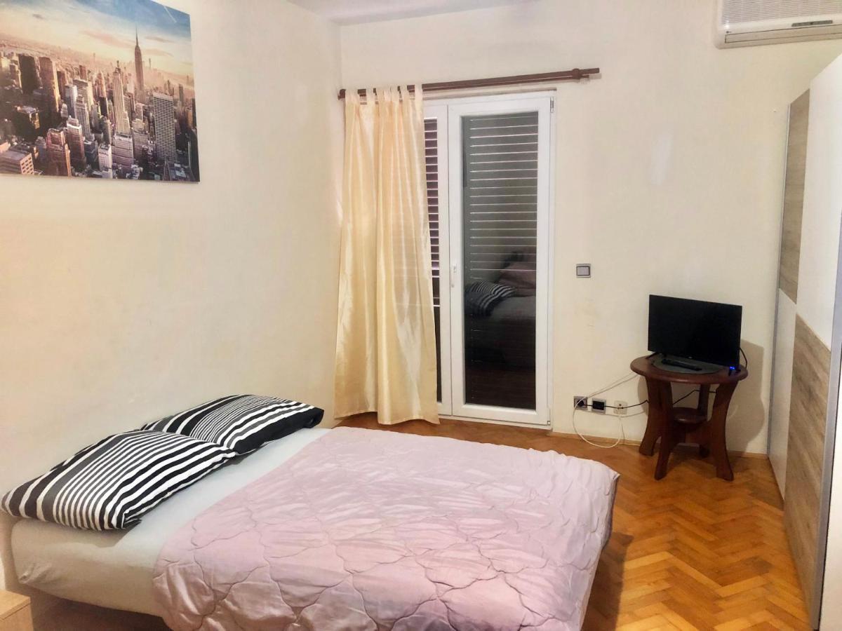 Danyja Apartment *