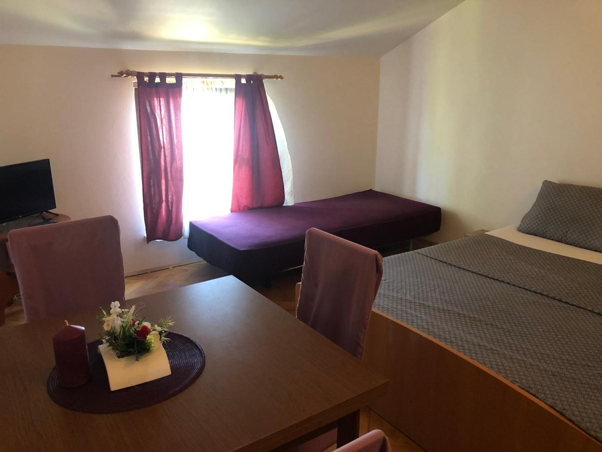 Apartment Danyja