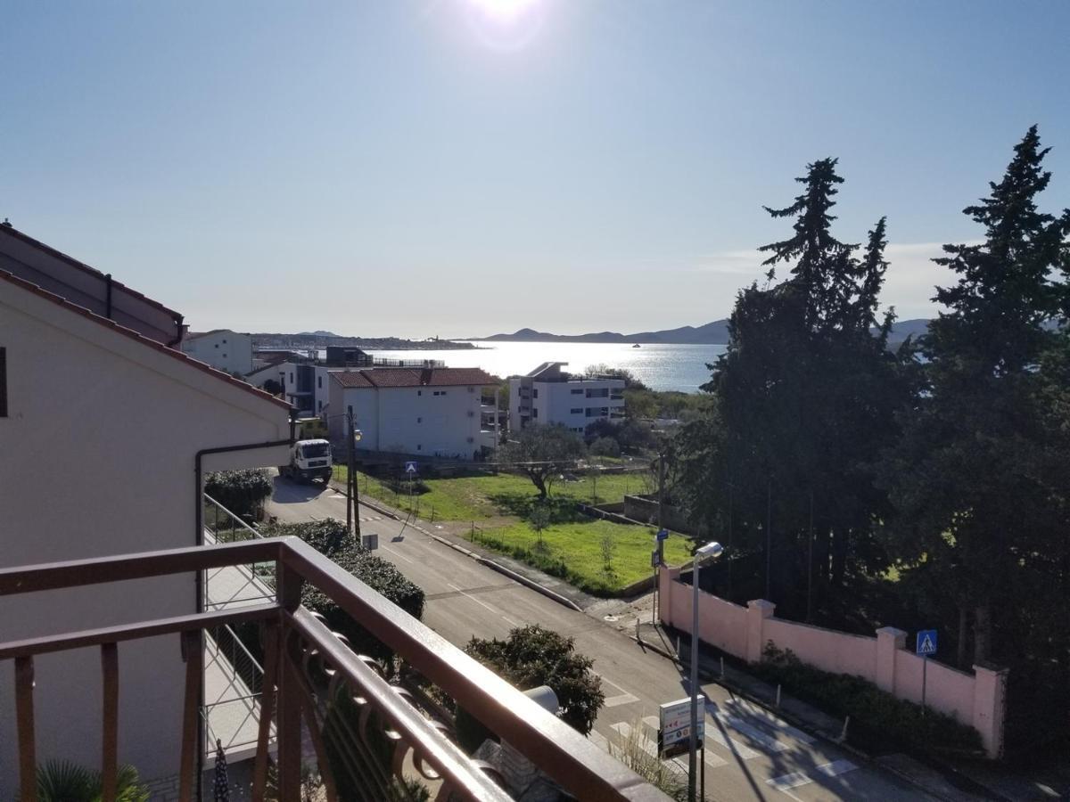 Apartment Danyja *