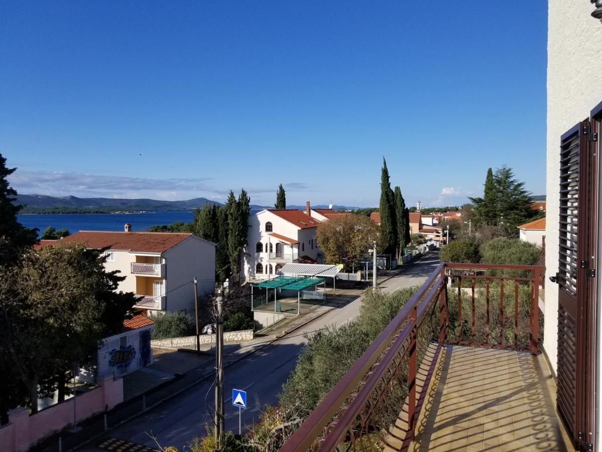Apartment Danyja Sveti Filip i Jakov
